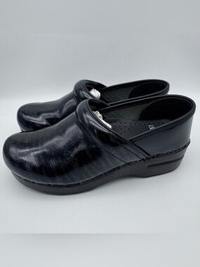 Dansko Professional Black Speckled Clogs Women EU 37 US 6.5-7 Comfort Shoes